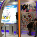 Graffiti en directo en stand de Pfizer en evento en IFEMA