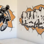 Graffiti profesional en habitación juvenil de Segovia