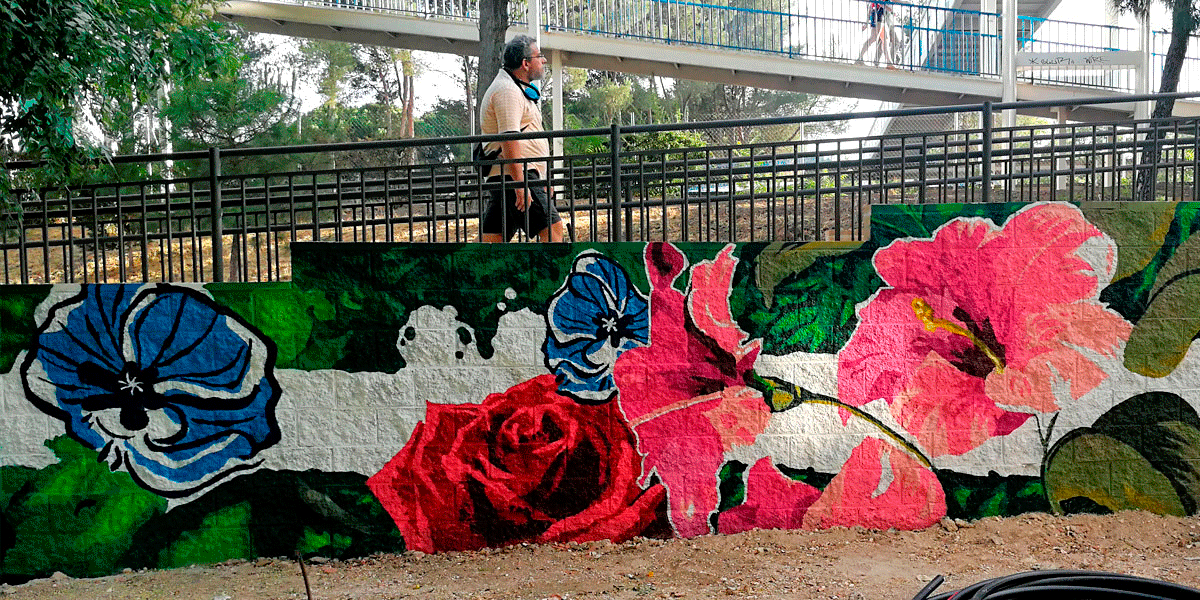 Graffiti mural en Madrid Río.